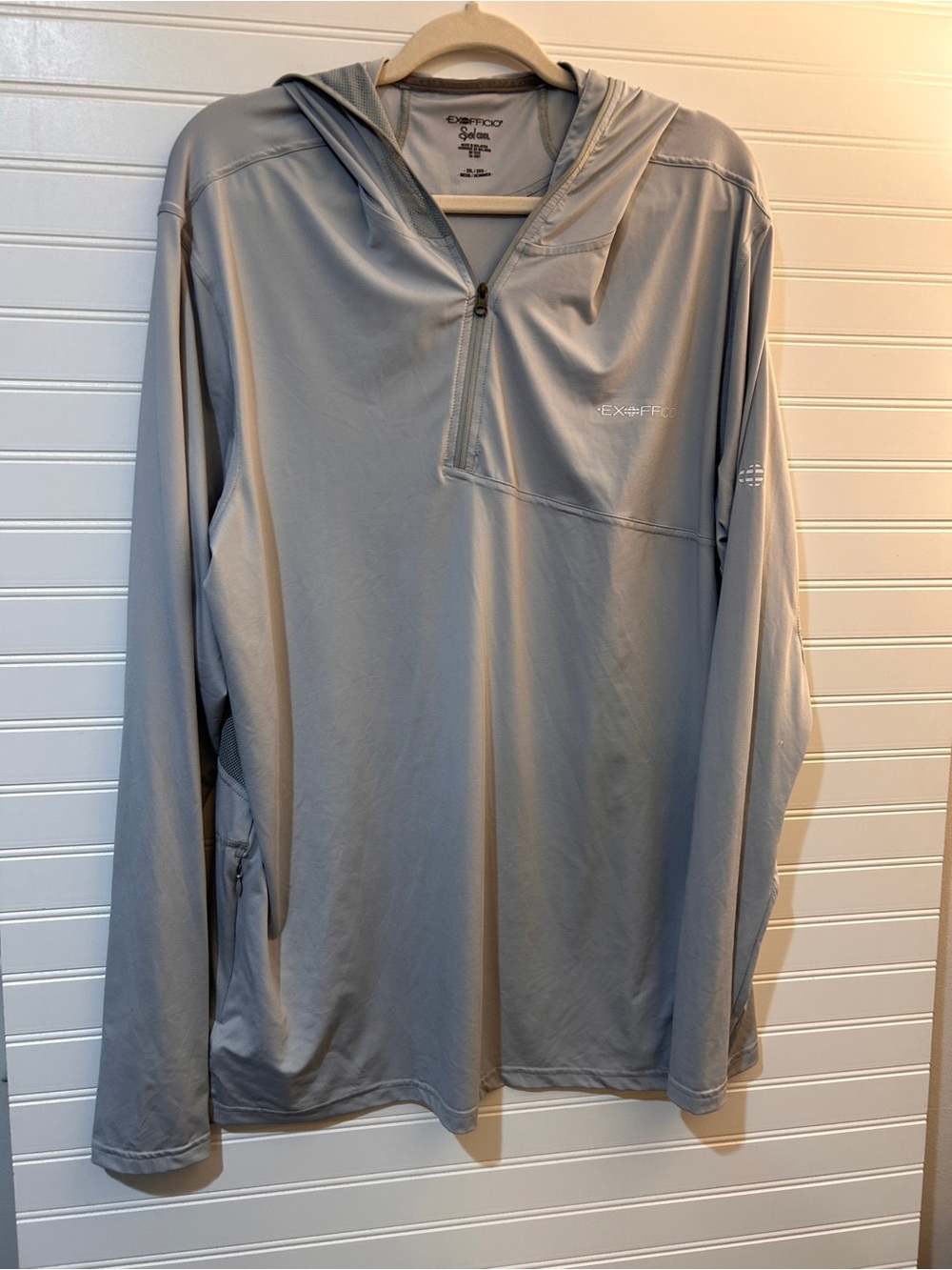 ExOfficio Men’s 2XL Light Gray Performance Hooded Quarter-Zip  Sun Protection